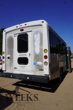 GLAVAL BUS 18 PASSENGER