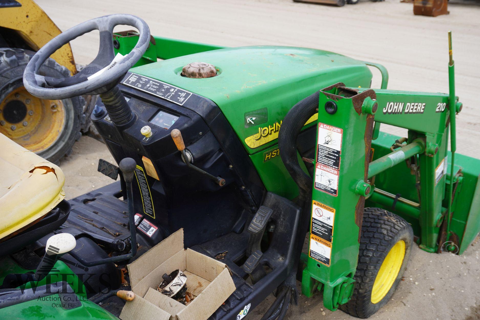 JOHN DEERE 2210 W/LOADER