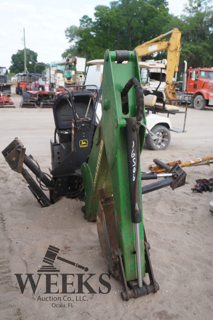 JOHN DEERE BACKHOE ATTACH