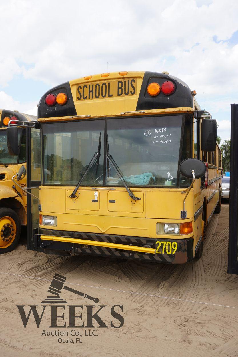 INTERNATIONAL SCHOOL BUS