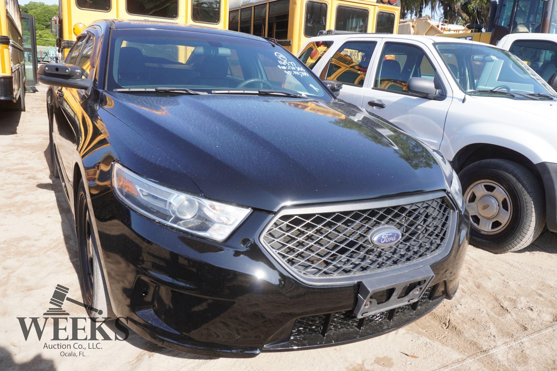 FORD TAURUS (R)