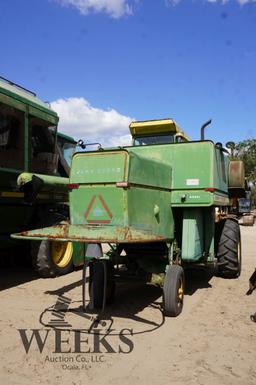 JOHN DEERE 3300 COMBINE