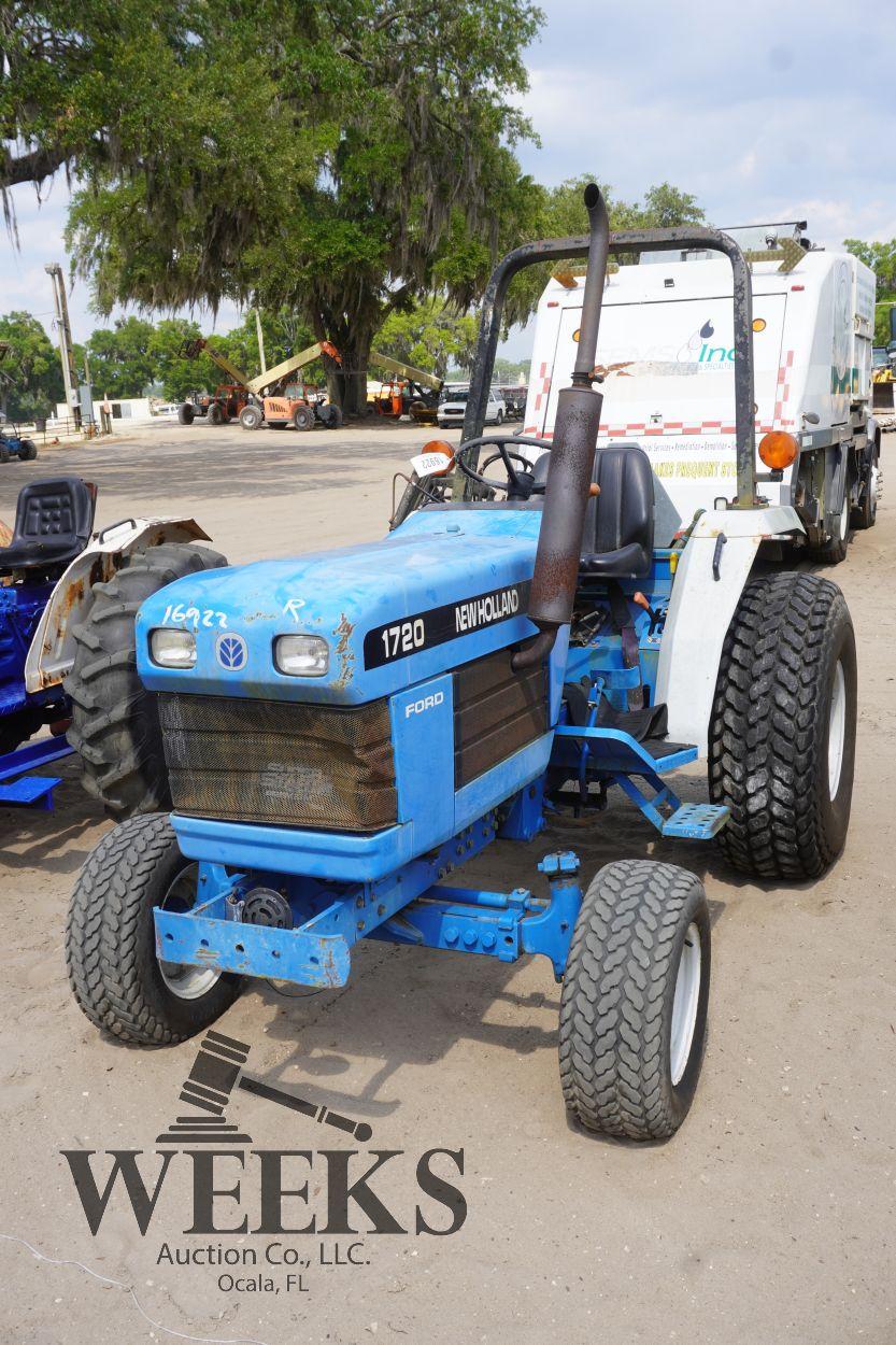 NEW HOLLAND 1720 (R)