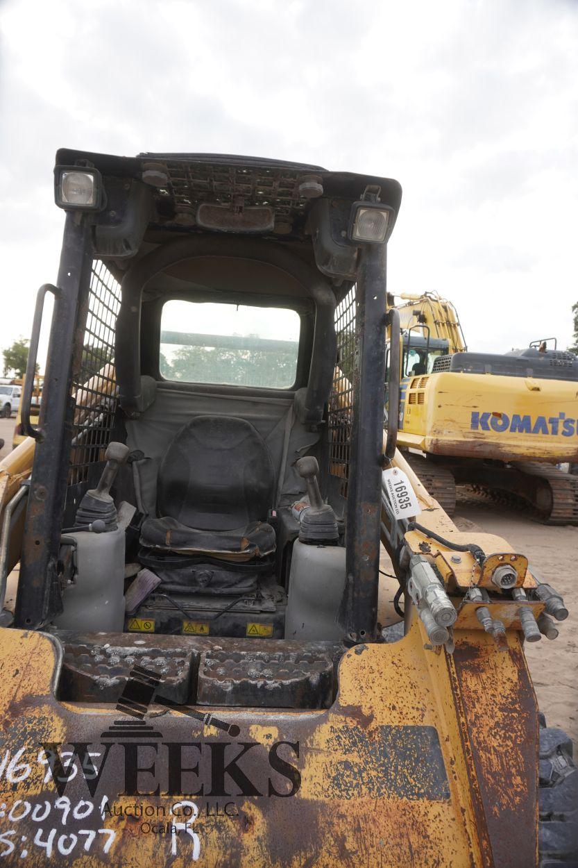 CAT 268B SKID STEER (R)