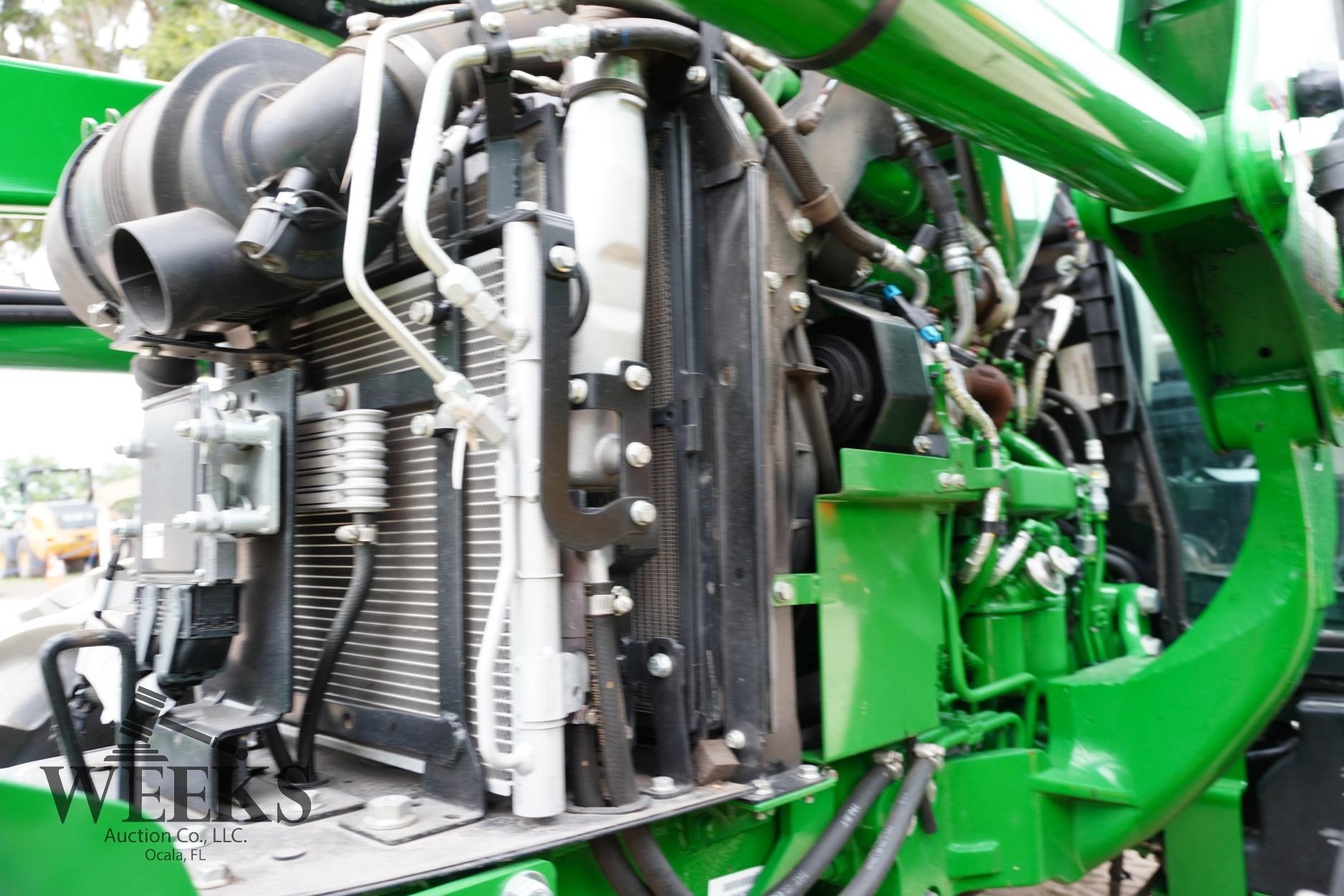JOHN DEERE 5075E W/LOADER