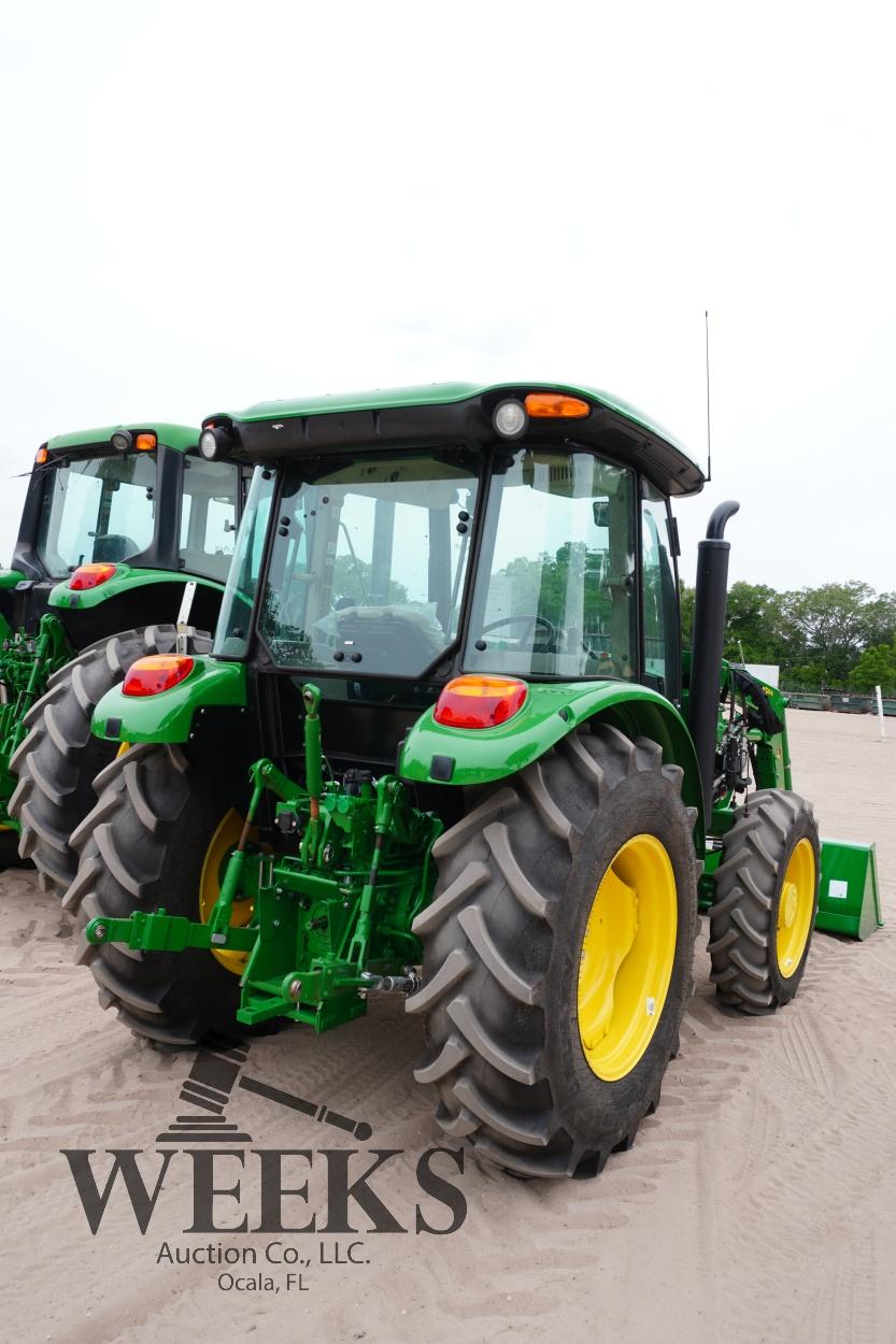 JOHN DEERE 5075E W/LOADER
