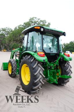JOHN DEERE 5075E W/LOADER