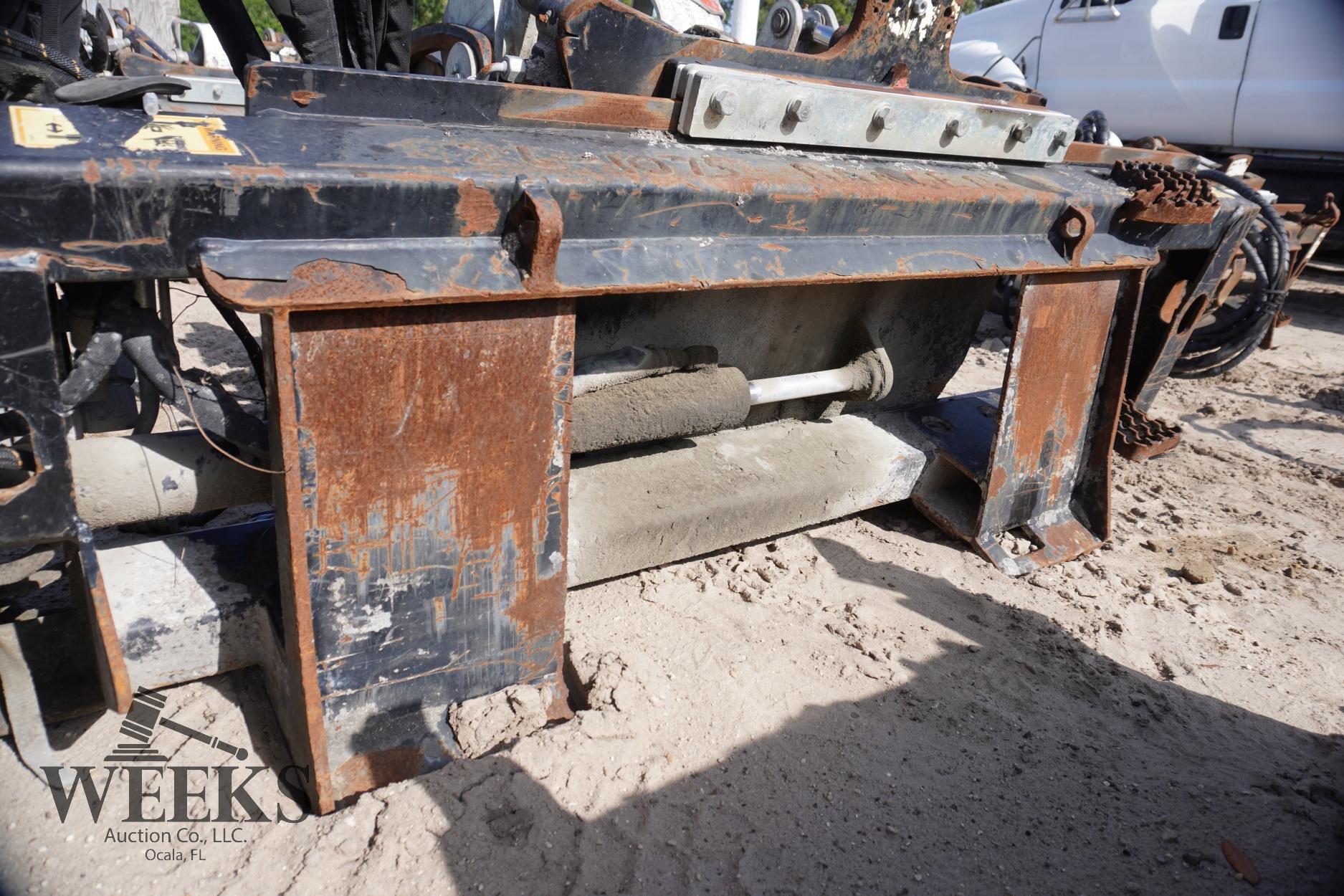 CAT 306B ASPHALT GRINDER