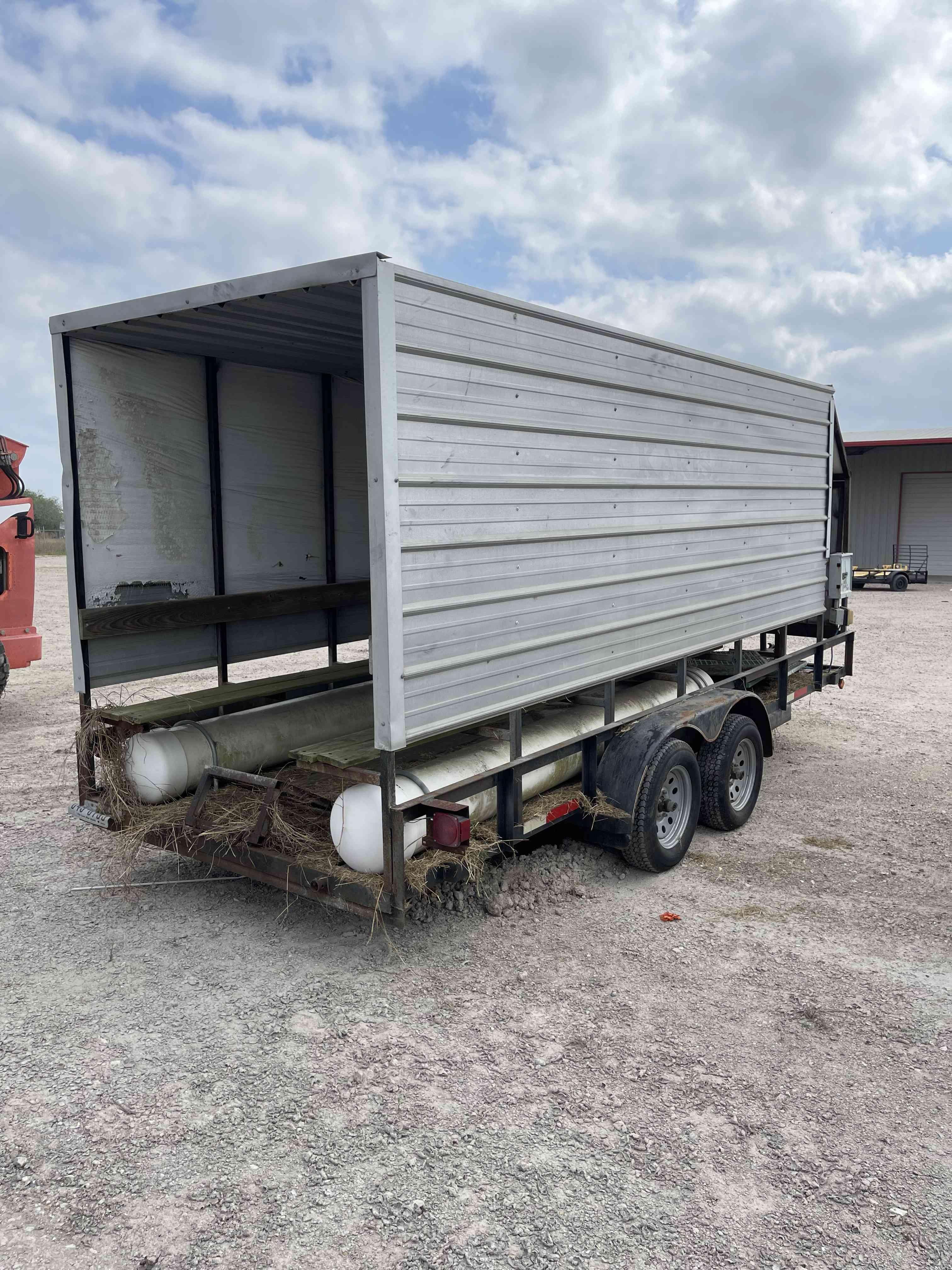 7'W x 20'L T/A Cooling Trailer, (2) Water Tanks, Steps, TX TAG 049875J (BILL OF SALE ONLY)