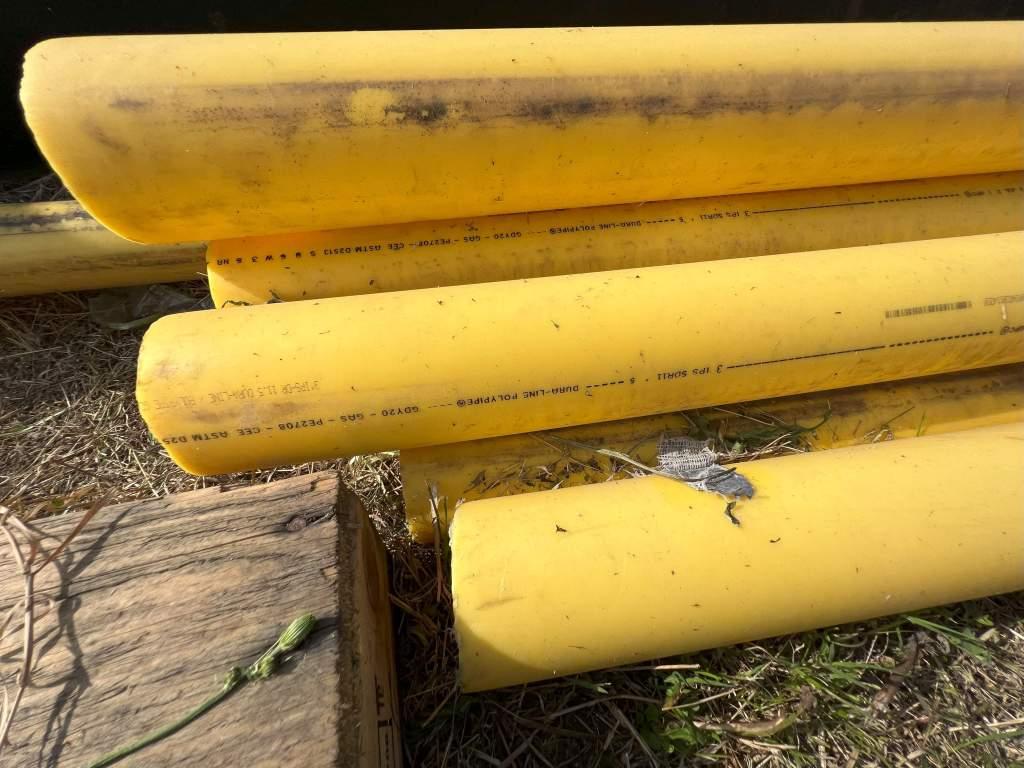 LOT OF ASSORTED SIZE GAS PIPE CONDUIT