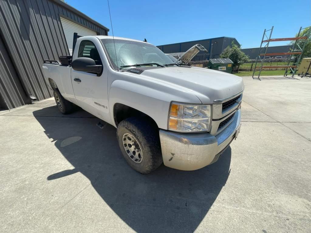 2009 CHEVY 2500 HD P/B 6.0 VORTEC GAS ENGINE; 2WD; VIN#1GCHC44K09E109961; SINGLE CAB; A/T; 8’ BED; L