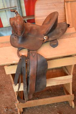 SHOWPIECE SADDLE!