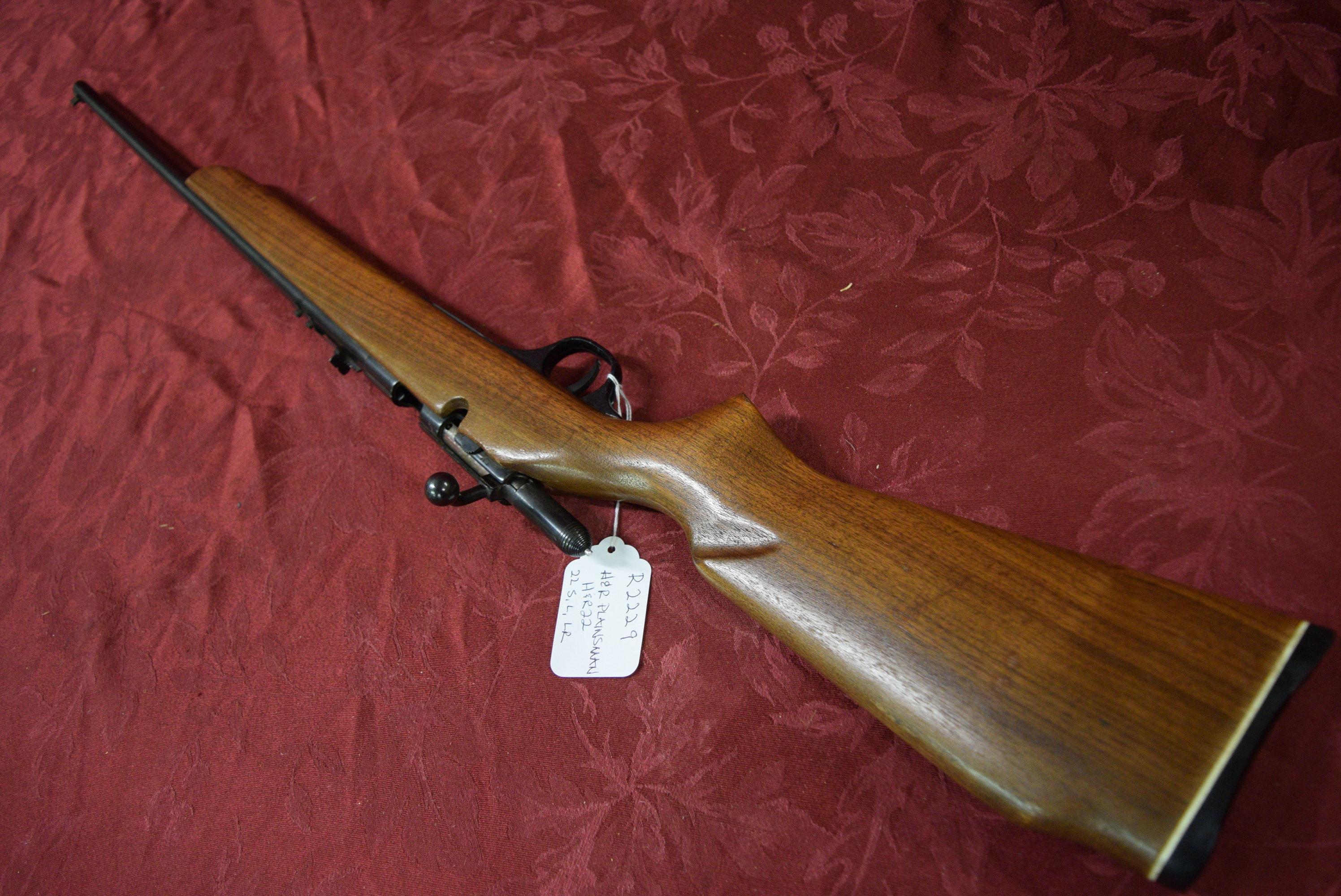 FIREARM/GUN! H&R PLAINSMAN 22! R2229