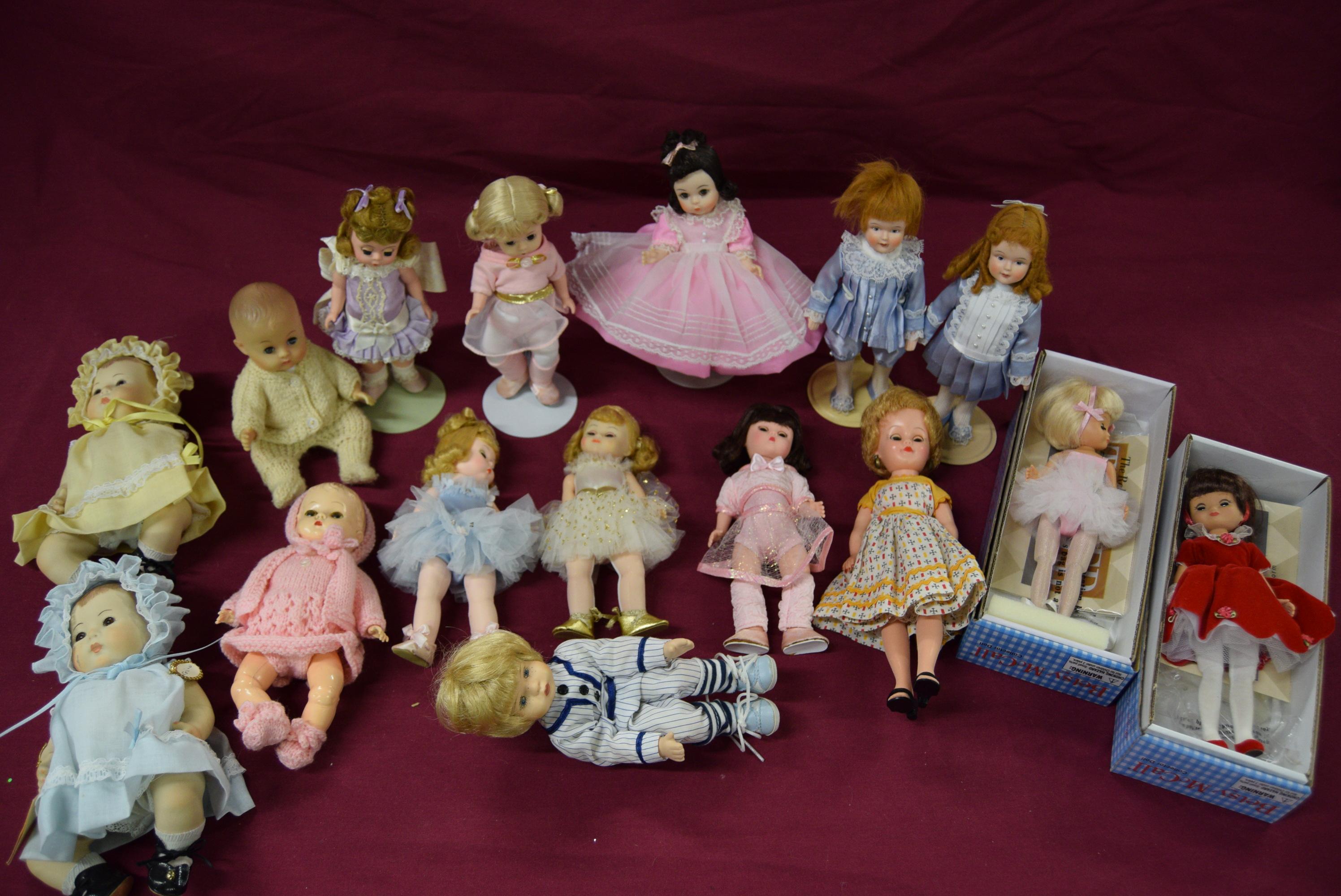HIGHLY COLLECTABLE 8" DOLLS!