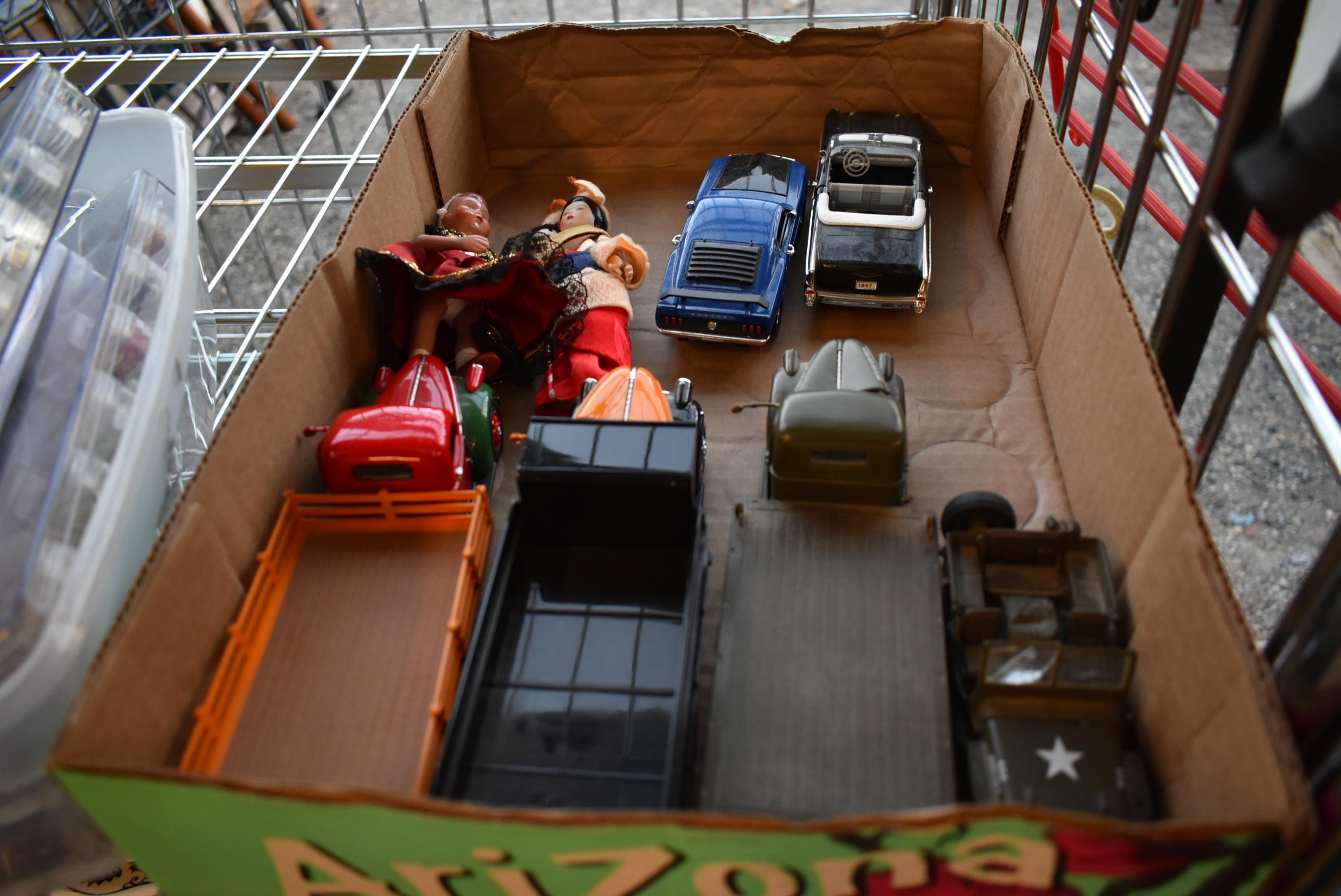 CHECK OUT THESE AWESOME EARLY BIRD AUCTION ITEMS!
