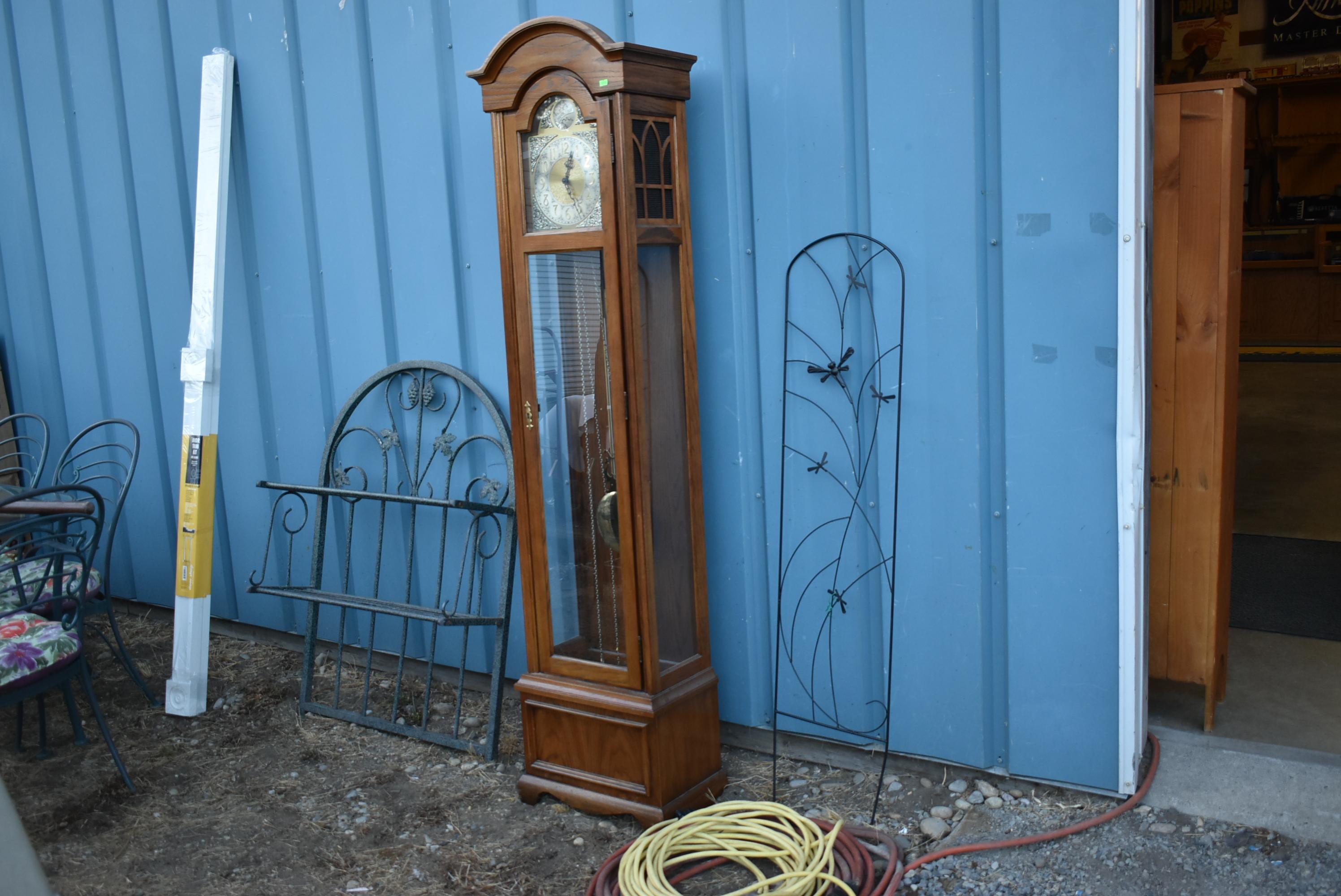 CHECK OUT THESE AWESOME EARLY BIRD AUCTION ITEMS!