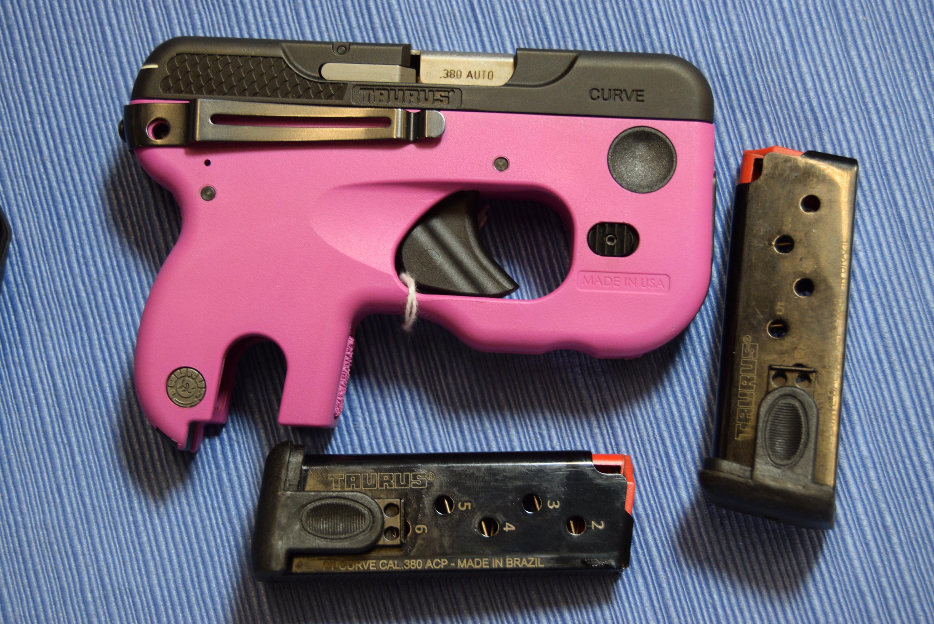 FIREARM/GUN TAURUS CURVE!! H 1729