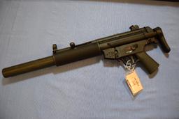 FIREARM/GUN H&K MP5!! SAR 64
