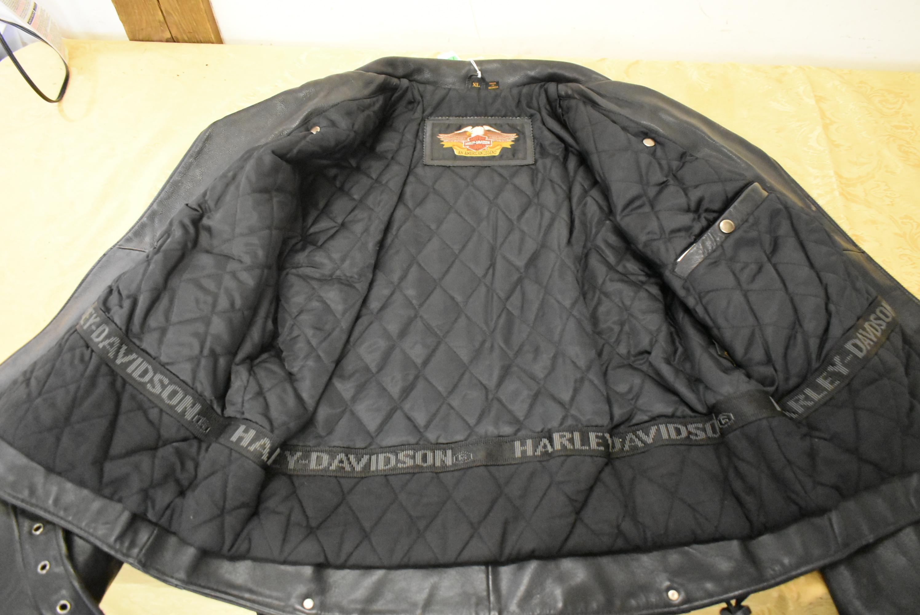 HARLEY DAVIDSON LEATHER JACKET!! 70