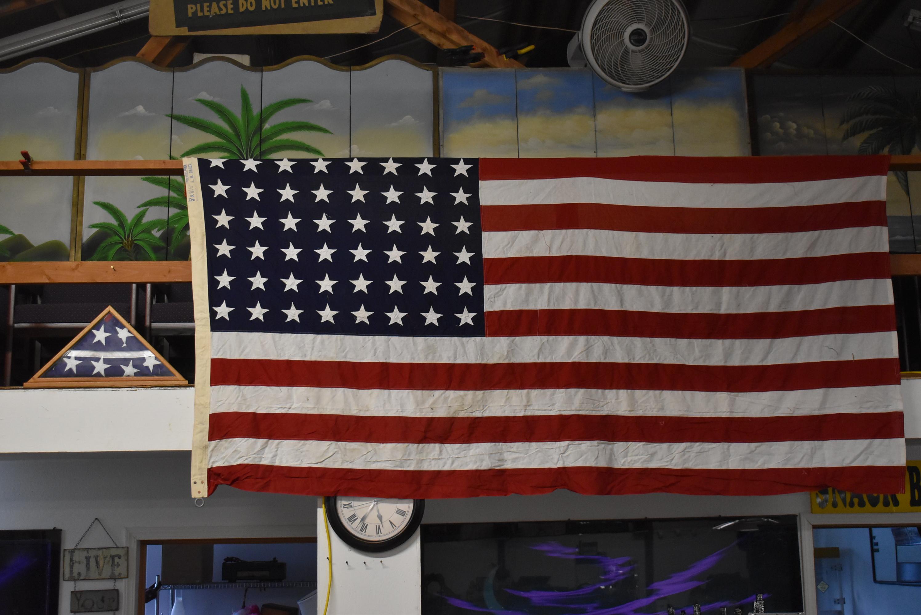 U.S. FLAG LOT!!!