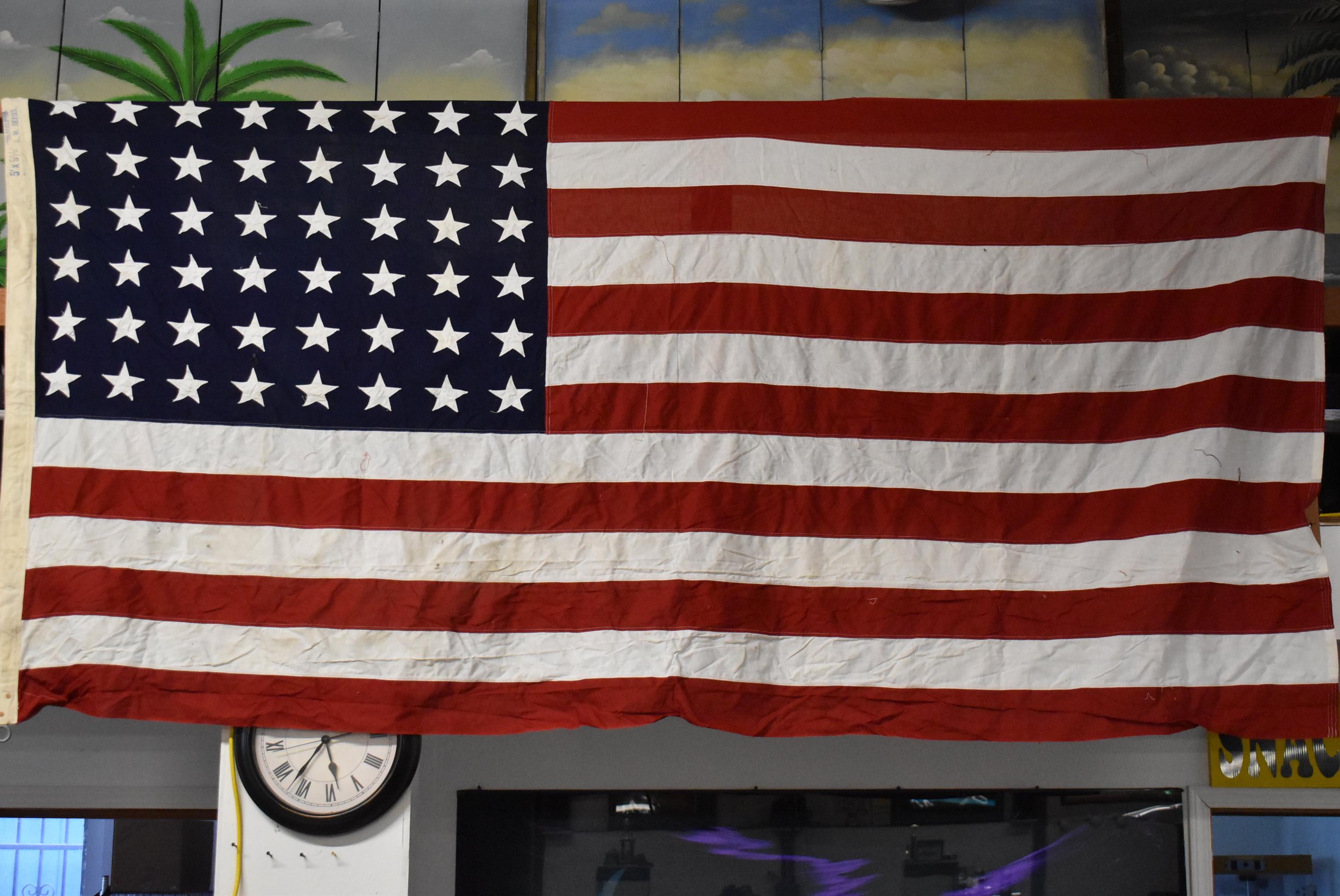 U.S. FLAG LOT!!!