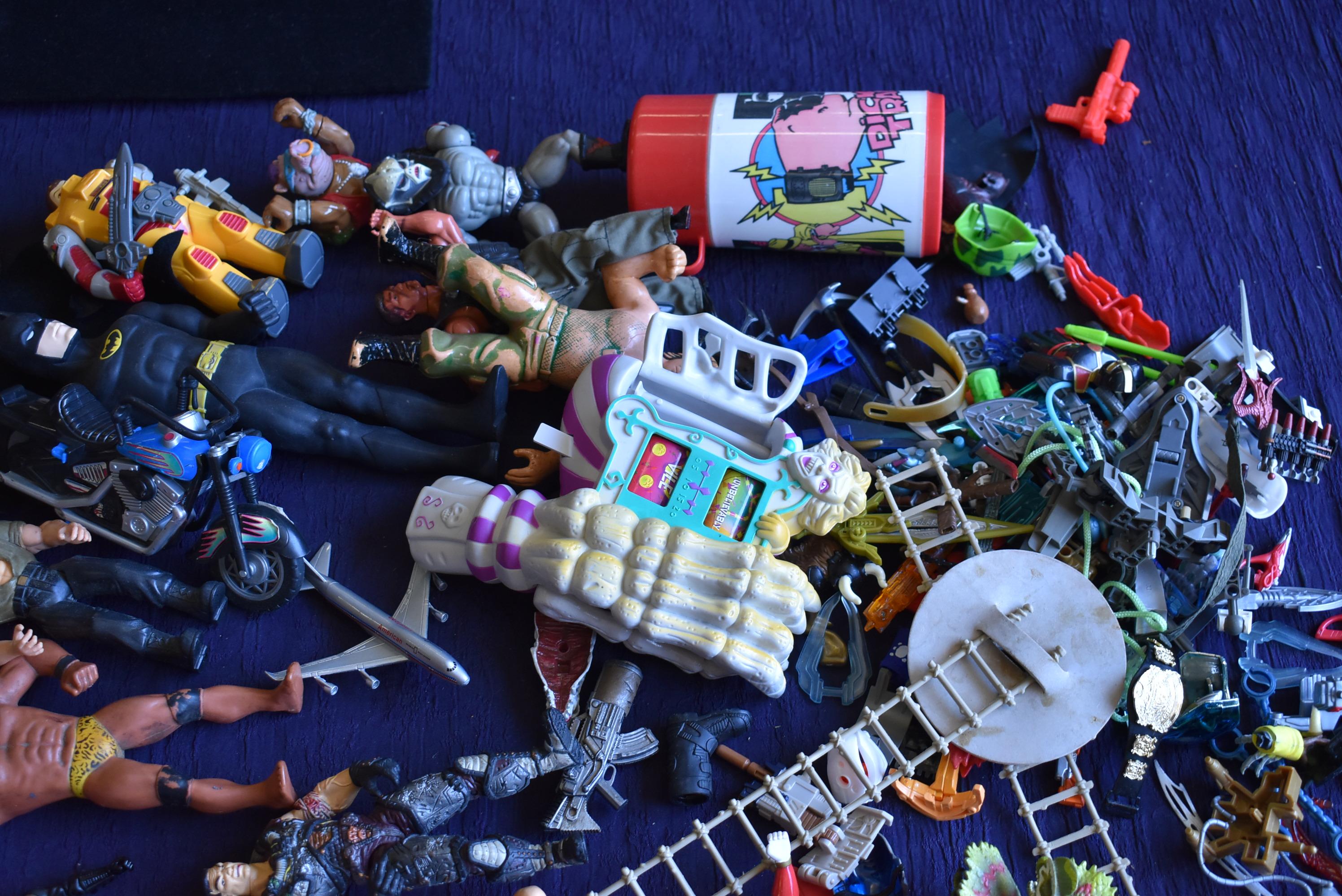 VINTAGE SUPER HERO ACTION FIGURES PLUS!!