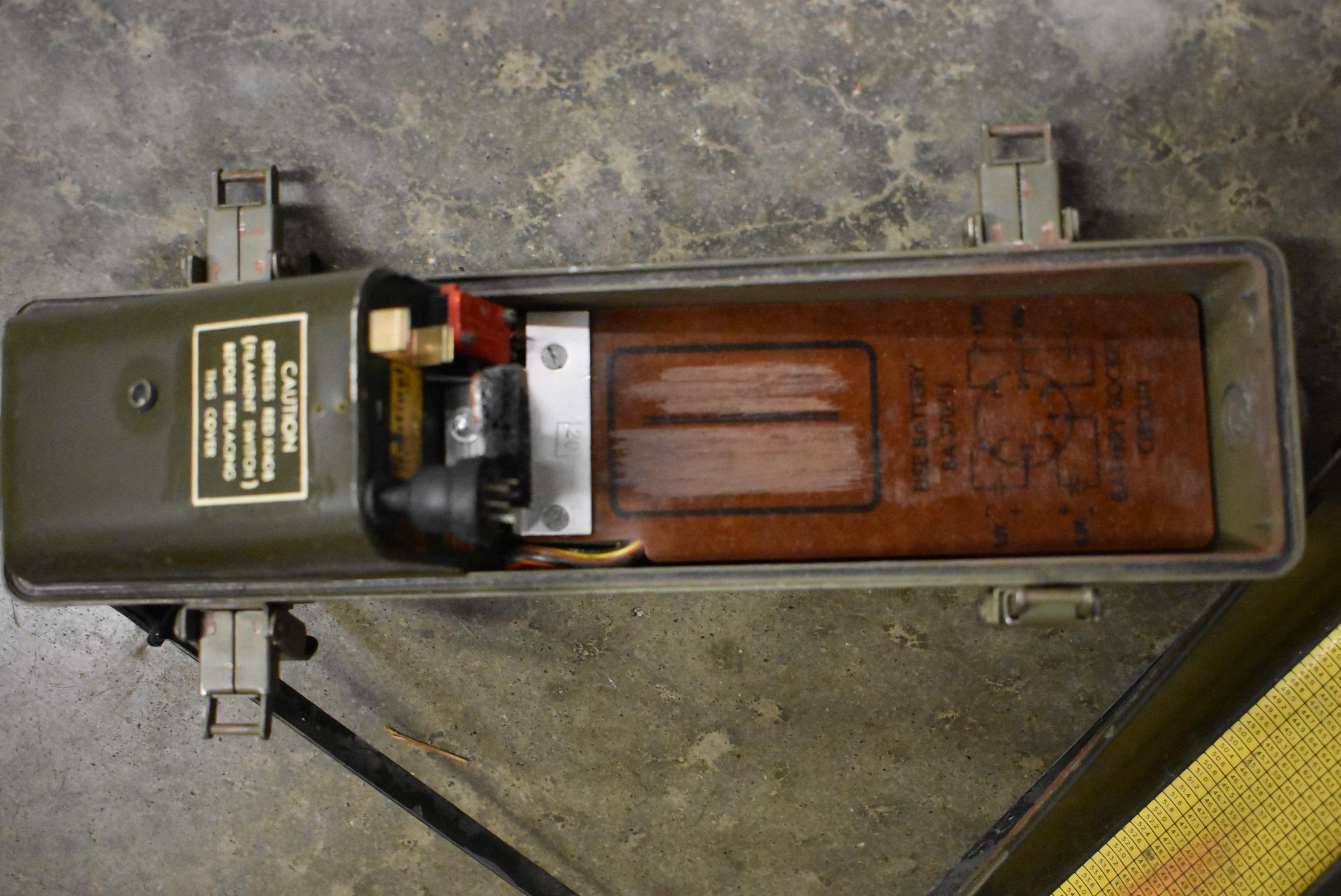 KOREAN WAR RADIO RECIEVER TRANSMITTER!!!