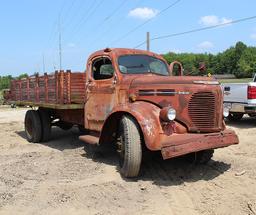 1940'S REO SPEEDWAGON 1.5 TON DUAL WHEELED TRUCK - HOIST, BEEN IN WEEDS FOR A LONG TIME