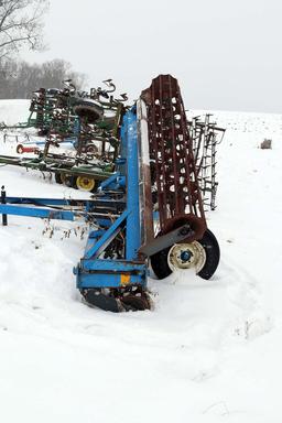 DMI 30' Crumbler