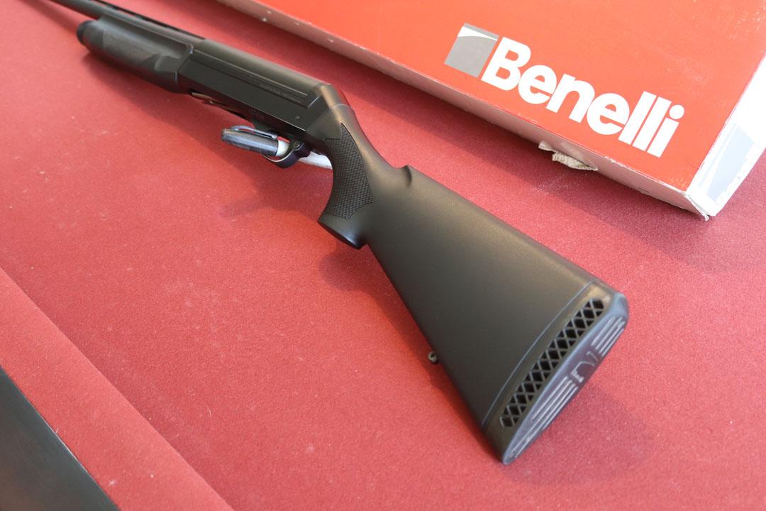 BENELLI SUPER BLACK EAGLE 12 GAUGE SHOTGUN