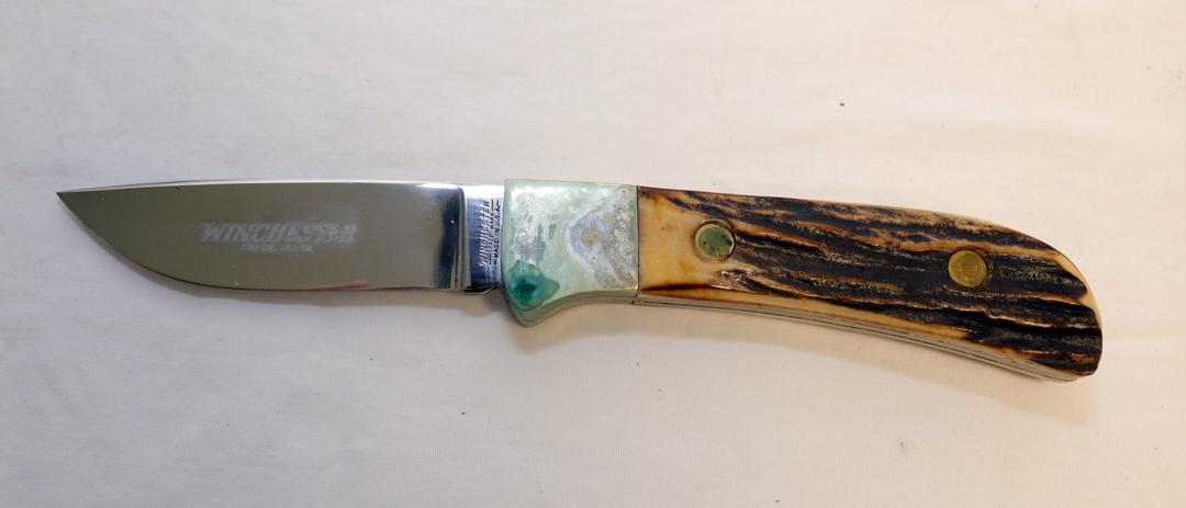 (3) KNIVES: A WINCHESTER HUNTING WOODEN HANDLE 8" AND A WINCHESTER HUNTING
