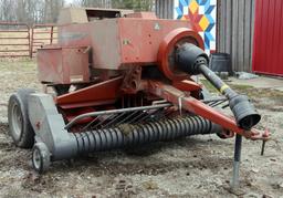 AGCO HESSTON MODEL 7110 WHEELER SN-HS64343 SMALL SQUARE BALER