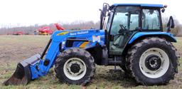 NEW HOLLAND MODEL T5070 W/ NEW HOLLAND 820 TL LOADER 80” MATERIAL BUCKET 460-85R34 GOOD REAR RUBBER