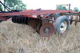 IH model 350, 10' wheel disc ,very good condition
