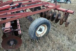 IH model 350, 10' wheel disc ,very good condition