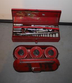 Husky ratchet and socket set and Anthes Truckflar road flare set