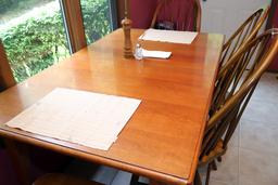 Kitchen table with (2) leaves and (6) chairs