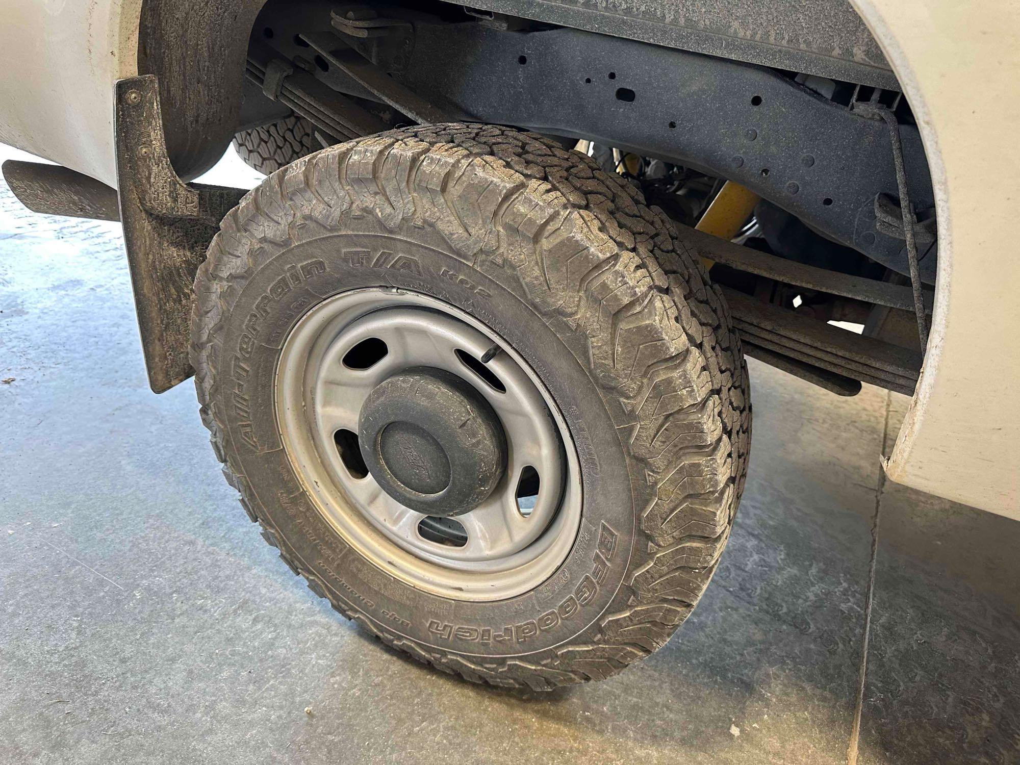 2011 FORD F-350 EXTENDED CAB PICKUP TRUCK
