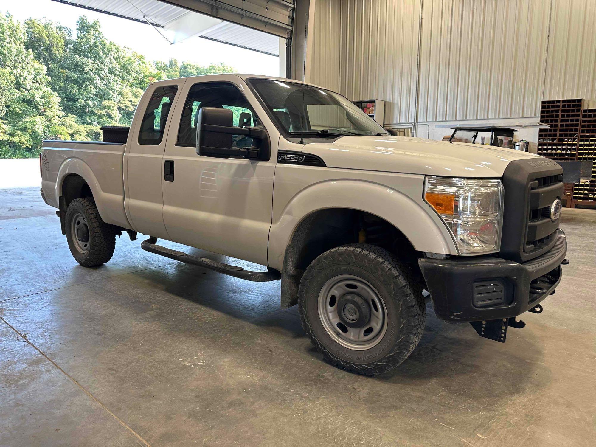 2011 FORD F-350 EXTENDED CAB PICKUP TRUCK