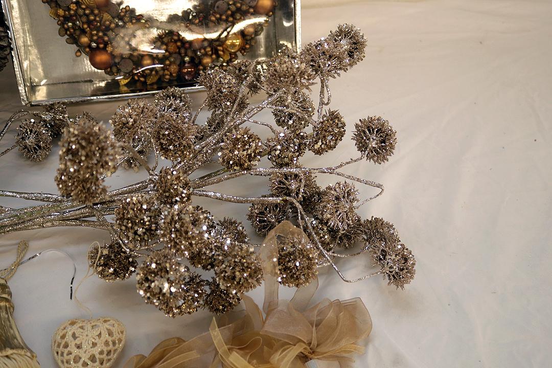 Pinecone Tree, Wreath and Other Christmas Items