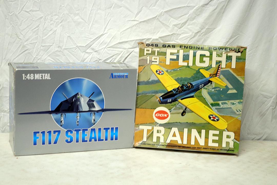 PT-19 & F117 Planes