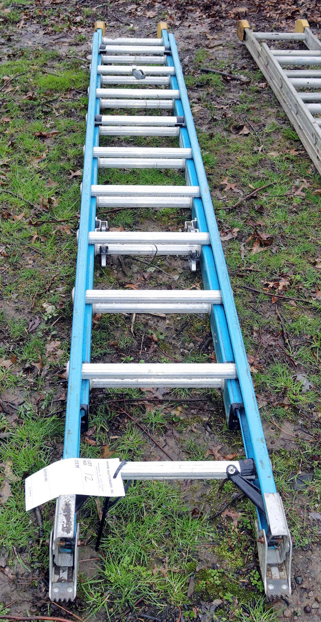 Fiberglass Extension Ladder