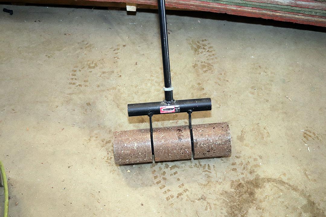 Linoleum Roller