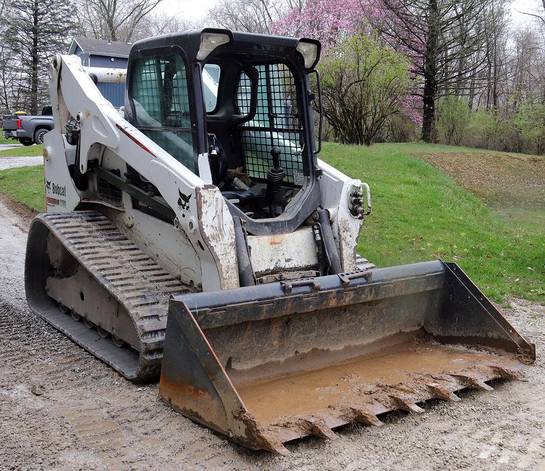 Bobcat Skidloader