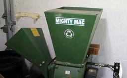 LIKE NEW MIGHTY MAC CATEGORY 2 3PT PTO CHIPPER/SHREDDER