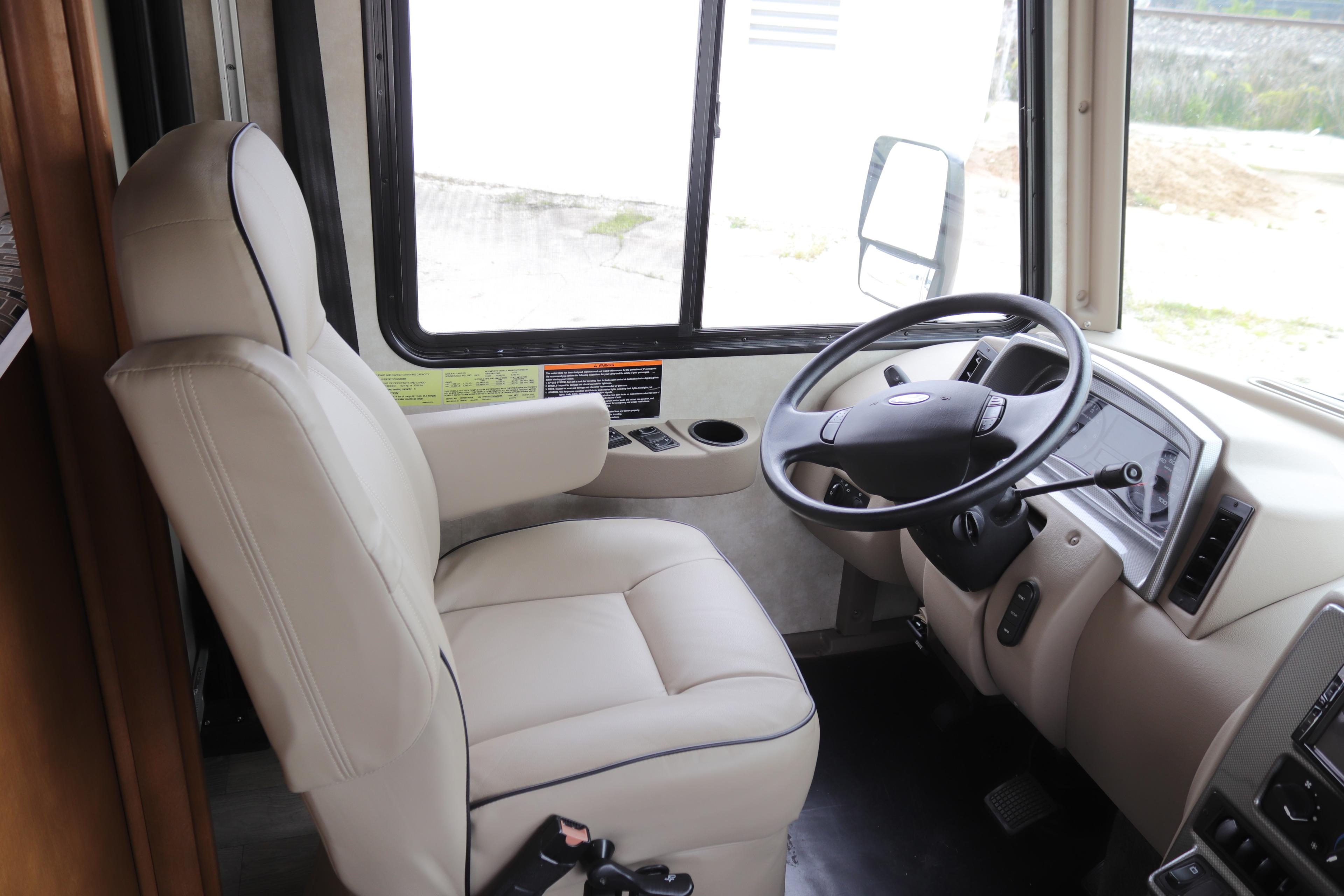 2020 Winnebago Vista Motorhome