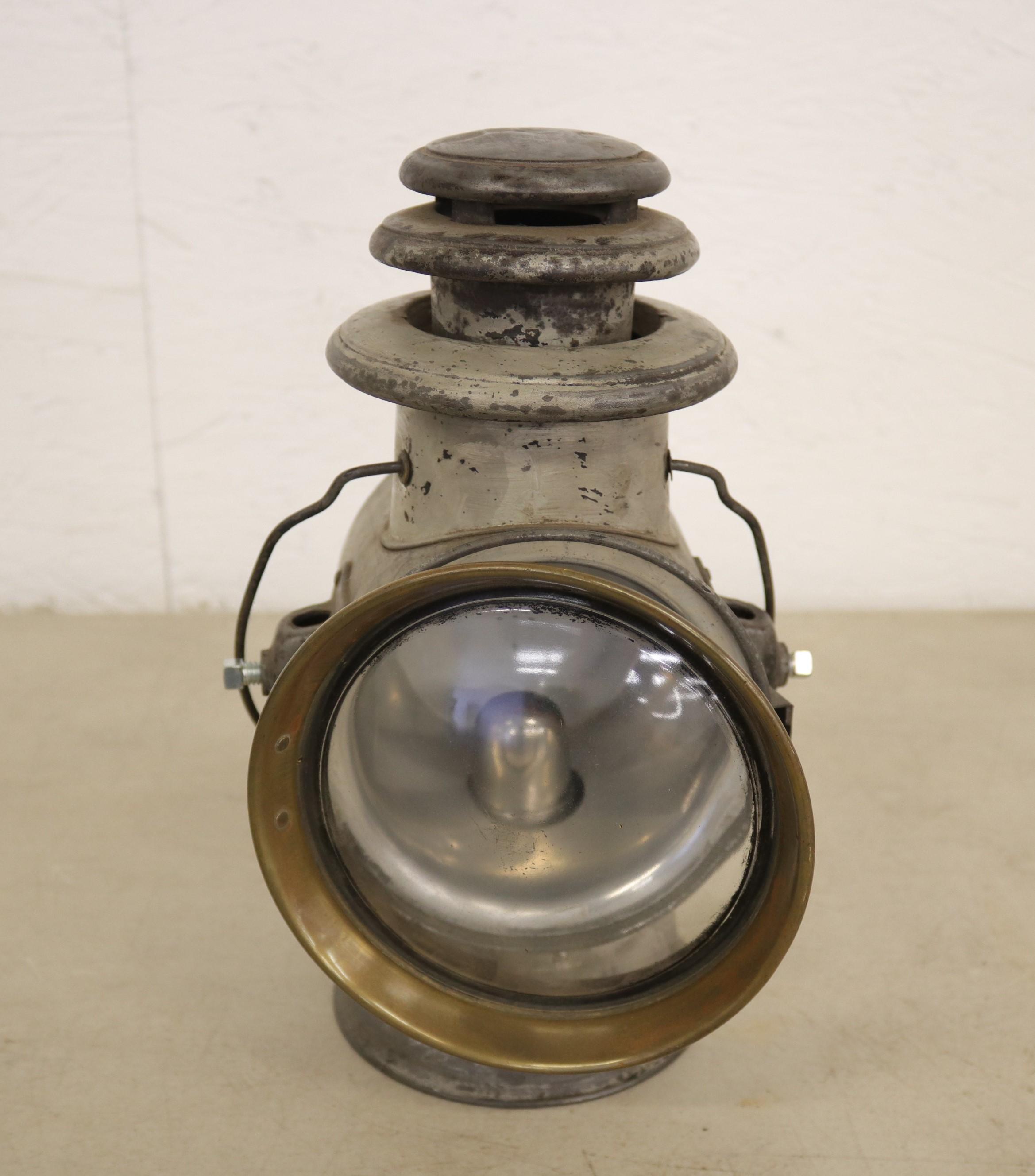 Dietz Lamp