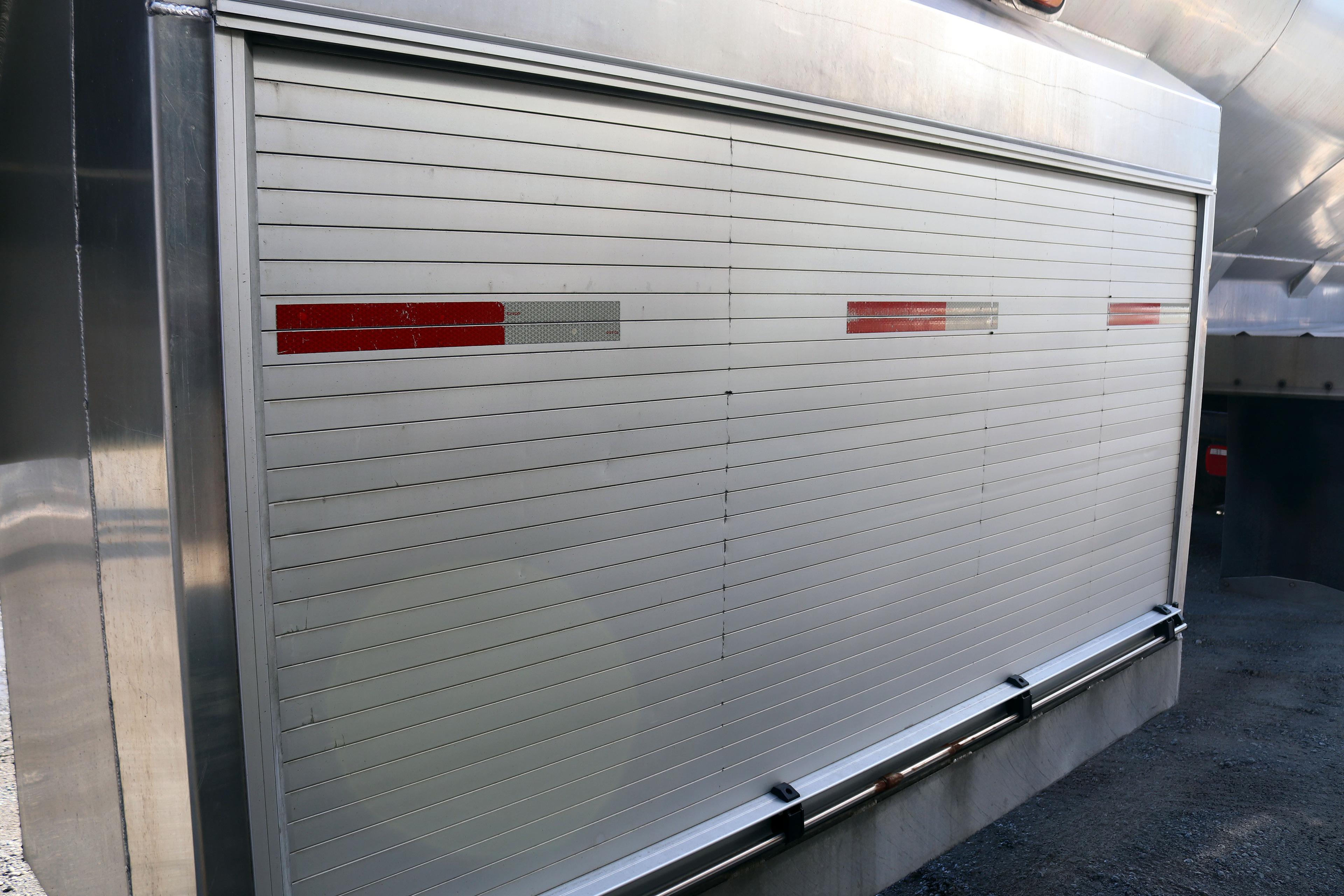 Semi Feed Trailer