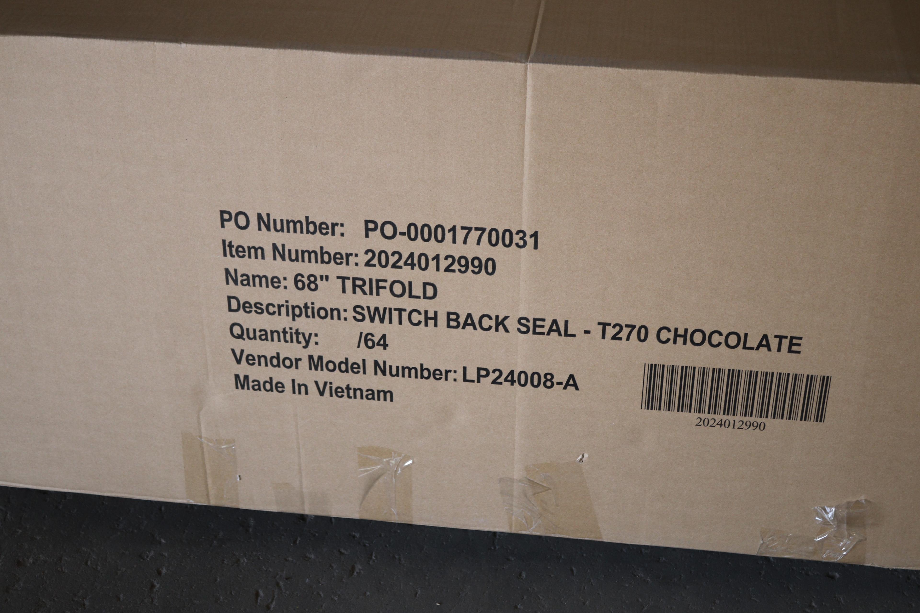 68" Trifold, Switchback Seal T270 Chocolate