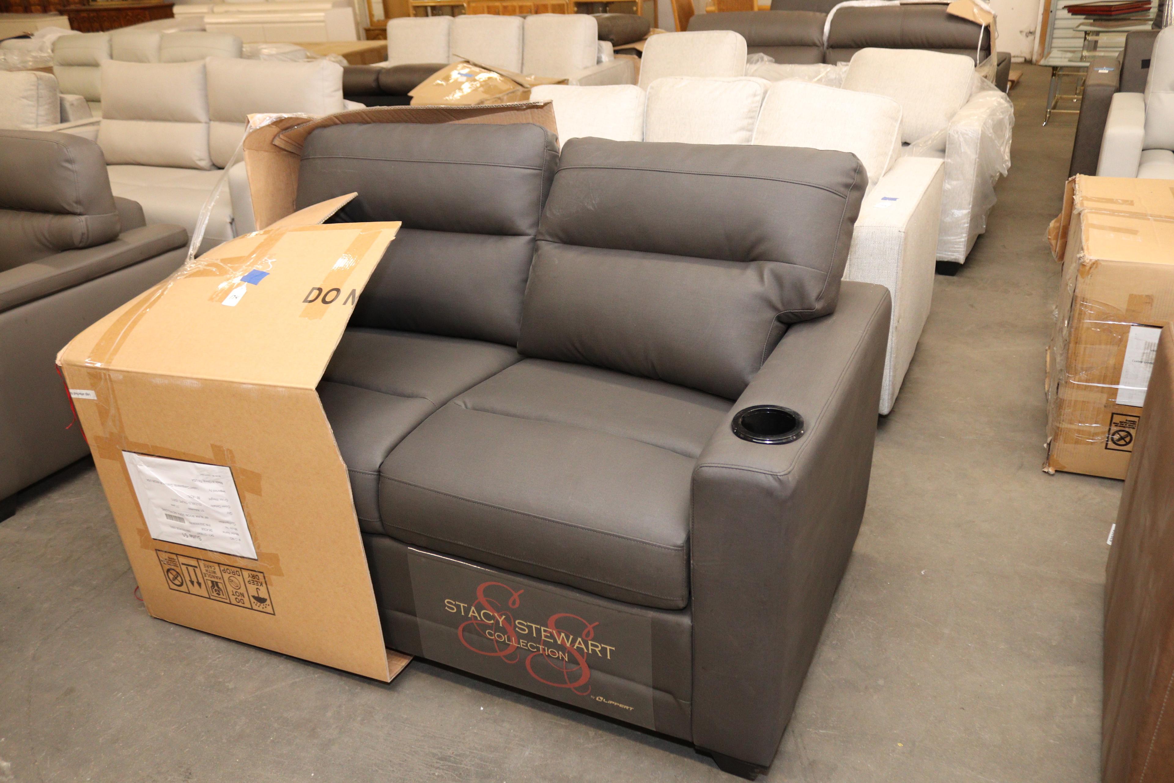 59" Loveseat